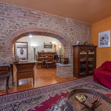 Il Ducato Hotell Cortona Exteriör bild